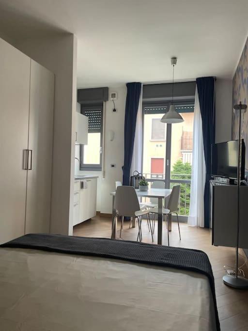 Bijou In Marghera District * Milaan